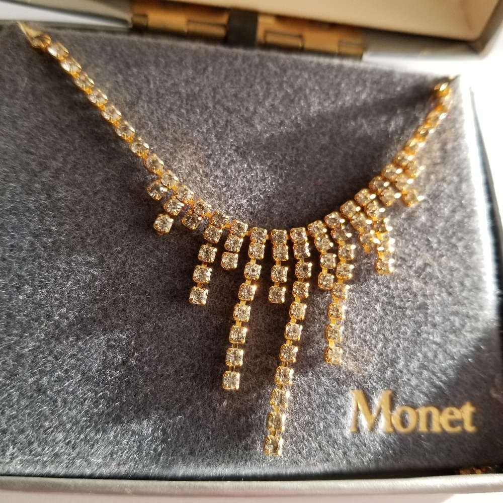 Vintage Monet necklace clear rhinestones gold tone metal - Picture 1 of 17